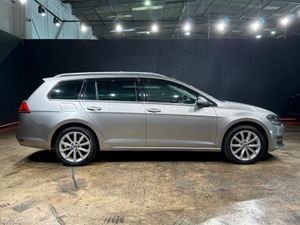 Volkswagen Golf 1.2 TSI COMFORT LINE ESTATE - FACT - Image 3