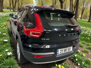 2021 Volvo XC40 D3 (150hp) Momentum Automatic - Image 4