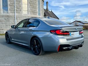 2022 BMW 530E LCI M SPORT AUTO €12K EXTAS - Image 4