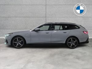 BMW 5-Series 530e M Sport Touring - Image 4