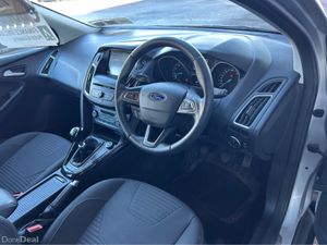 Ford Focus TITANIUM 1.0 ECOBOOST 12 125PS 4DR - Image 3