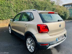Volkswagen Polo // CROSS MODEL // BLUETOOTH - Image 4