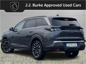Peugeot 5008 1.2 MHEV 145bhp E-DCS6 Allure - Image 4