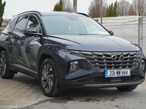 Hyundai Tucson 2WD Executive Plus - Image 4