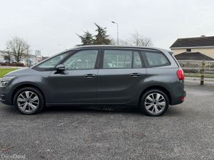 ABSOLUTELY IMMACULATE 7 SEATER CIREON C4 - Image 3