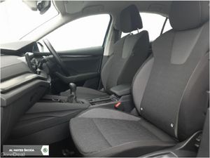 Skoda Octavia **TINY MILEAGE**AMBITION--2.0TDI 115 - Image 4