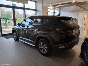 Hyundai Tucson COMFORT PLUS HYBRID - Side Steps - - Image 3