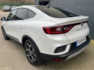 Renault Arkana TCE 140 AUTO TECHNO 5DR LOW KMS AS - Image 4