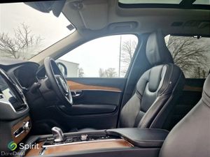 Volvo XC90 T8 "Plug In Hybrid" AWD, Inscription, F - Image 4
