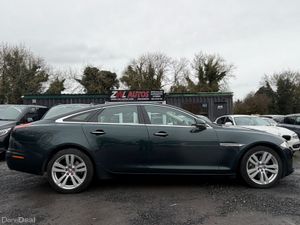 151 Jaguar XJ 3.0 D Premium Luxury - Image 4