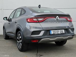 Renault Arkana ICONIC E-TECH HYBRID 145 AUTO - Image 3