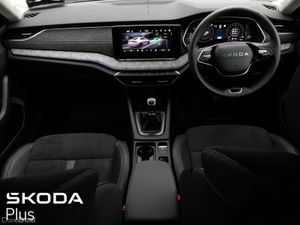 Skoda Octavia **LEATHER PACK**SELECTION + 2.0TDI 1 - Image 3