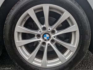 BMW 3-Series/AUTO/FULL LEATHER - Image 3