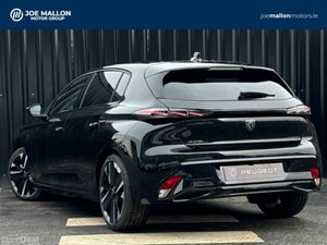 Peugeot 308 GT HYBRID - Image 2