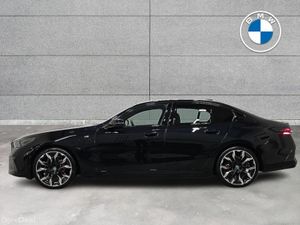 BMW 5-Series 530e M Sport Pro Saloon - Image 4