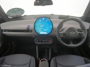 Mini Cooper Cooper SE - Image 4