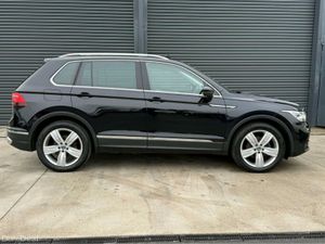 Volkswagen Tiguan ELEGANCE 2.0 TDI MANUAL 6SPEED F - Image 3