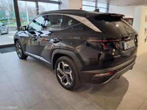 Hyundai Tucson 4WD EXECUTIVE PLUS ** PLUG IN HYBRI - Image 2