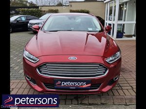 Ford Mondeo TITANIUM 5DR 1.5 TD 120PS M6 4DR - Image 4