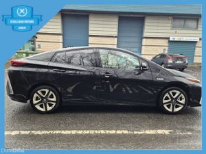 Toyota Prius /2017/1.8 PETROL PLUG-IN HYBRID/AUTO - Image 4