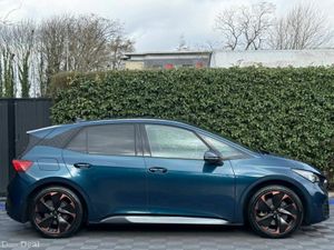 Cupra Born E-BOOST 77 KWH ** HUGE SPEC ** // PERFO - Image 2