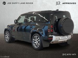 Land Rover Defender XS Edition  P400 e 404 AWD PHE - Image 3