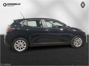 Renault Clio Hatchback Evolution - Image 4