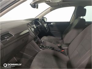 Volkswagen Tiguan Diesel Estate SEL - Image 3