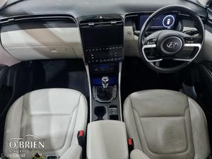 Hyundai Tucson 2WD Executive Plus - Image 2