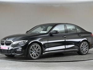 BMW 3-Series 330E M SPORT PHEV **360 PAN CAMERA** - Image 4