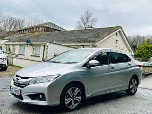 Honda Grace 2016 1.5Hybrid 35K Miles Only - Image 3