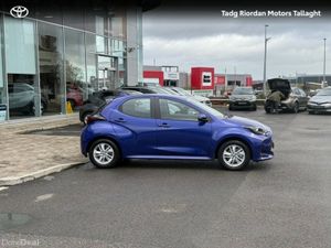 Toyota Yaris Yaris Hybrid 115 Luna - Image 3