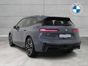 BMW iX xDrive45 M Sport - Image 3