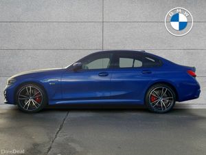 BMW 3-Series 330e M Sport Pro - Image 3