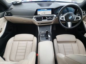 BMW 3-Series 330e M Sport Pro - Image 4