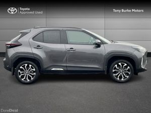 Toyota Yaris Cross - Save EUR 3,700 - LunaSport Mo - Image 3