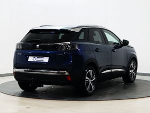 *67* 2023 Peugeot 3008 1.6 allure premium auto - Image 4