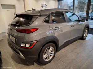 Hyundai KONA COMFORT ** Only 10000 km ** - Image 4