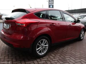 Ford Focus 2016 RED - Image 4