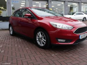 Ford Focus 2016 RED - Image 2