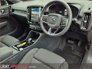 Volvo C40 Recharge BEV 231hp Ultimate - Image 3