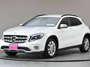 Mercedes-Benz GLA GLA 180 **HALF LEATHER**REVERSE - Image 3