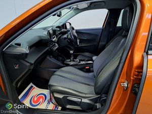 Peugeot 2008 1.2 Allure Puretech 100BHP - Image 4