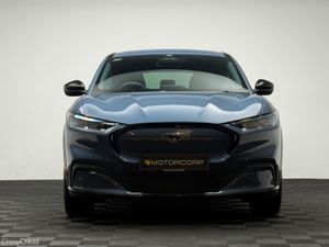 Ford Mustang MACHE-E AWD - Image 2