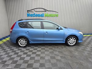 2011 Hyundai i30 1.6 CRDi 90hp Deluxe Cross Wagon - Image 2
