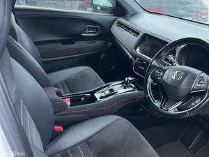 Honda Vezel RS - Image 4