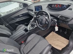 Peugeot 3008 1.2 PureTech 130bhp Allure - Image 4
