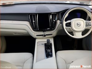 Volvo XC60 T6 Recharge PHEV 350hp AT8 Core - Image 2
