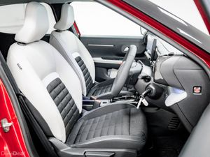 Citroen C3 Aircross ë-MAX 44kWh Auto 115HP - Image 2