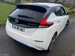 Nissan Leaf 2018 electric - Image 3